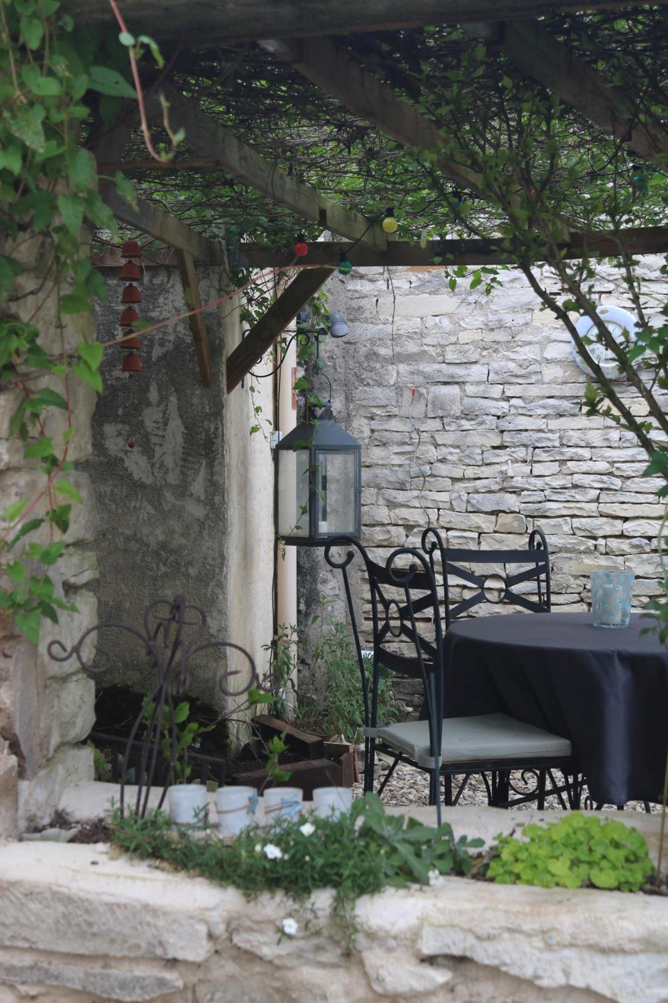 Repos 2 Etoiles Au Calme Pour Deux Lucy-sur-Cure Εξωτερικό φωτογραφία